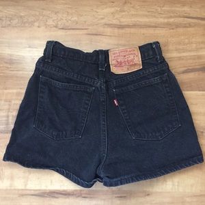 Vintage 512 high waisted shorts size 24/25